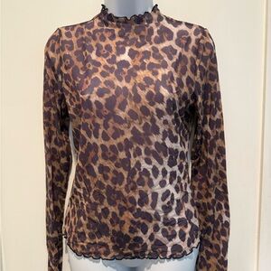 Leopard Print Long Sleeve Top